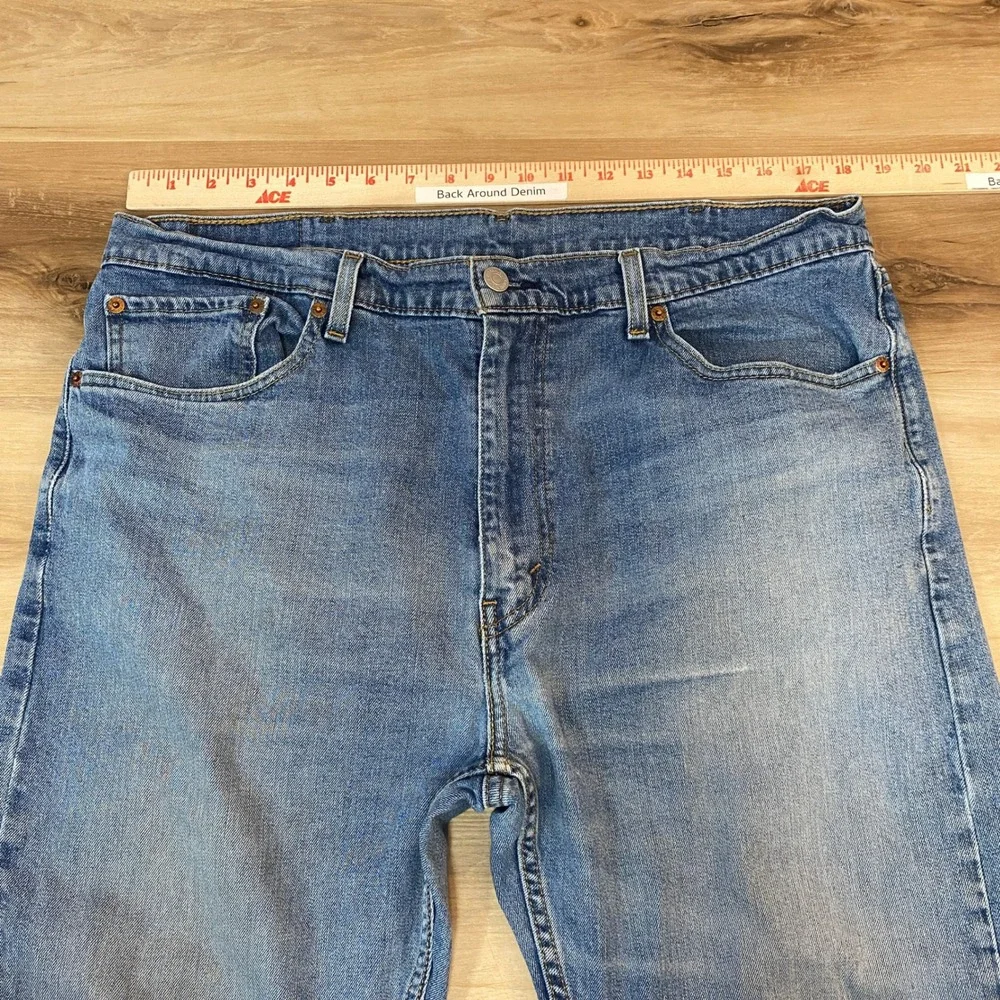 Levis 505 Regular Fit Blue Denim Jeans Mens 38x28 Medium Wash 00505-2103